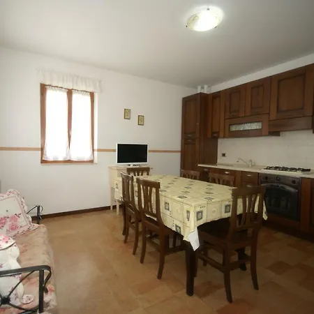 Fattoria Silvia Begonia Apartamento *